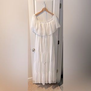 Swiss Dot Maxi Dress. White. Size XL